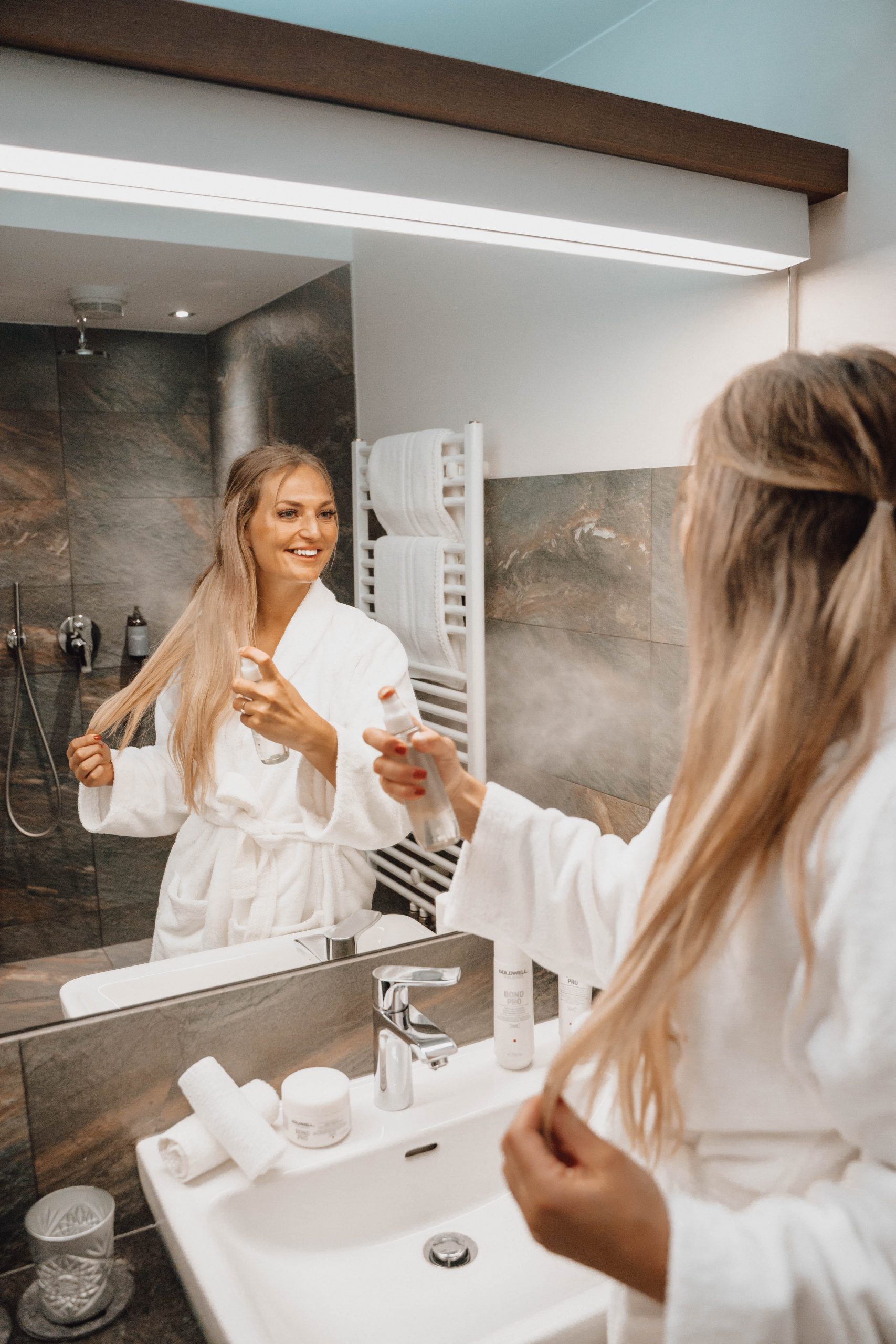Goldwell Bond Pro Erfahrungen Bond Pro im Bloggertest | Friseurblog
